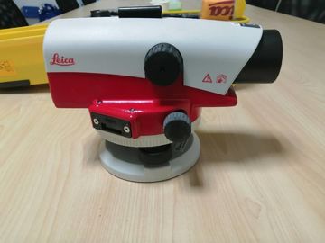 Leica Na700plus Automatic Level Machine Red / White Color For Surveying Instrument