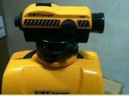 Yellow Color Digital Auto Level Equipment High Accuracy Metal / plastic Material 0