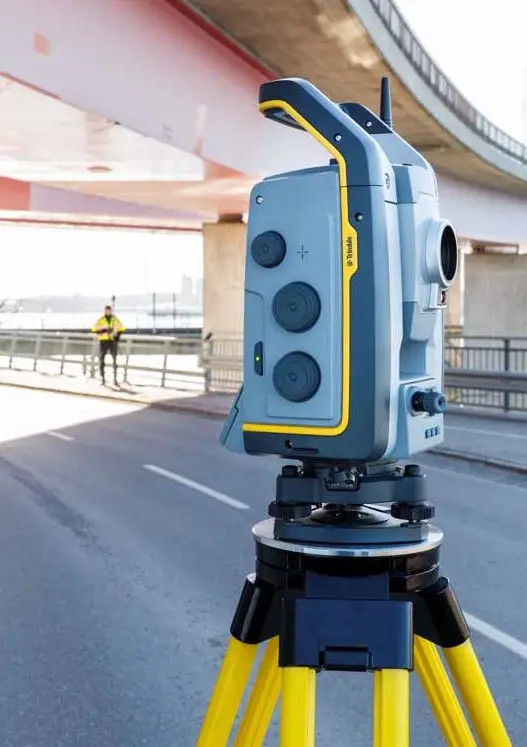 CE Trimble S7 Total Station 2 Seconds Accuracy 4
